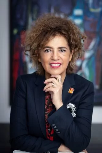 nada ghanem gouverneur rotary 1660 333x500.jpg